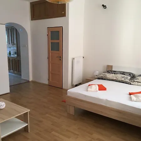 Dvacitka Apartment *