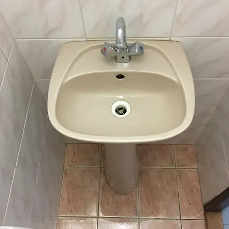 Dvacitka شقة